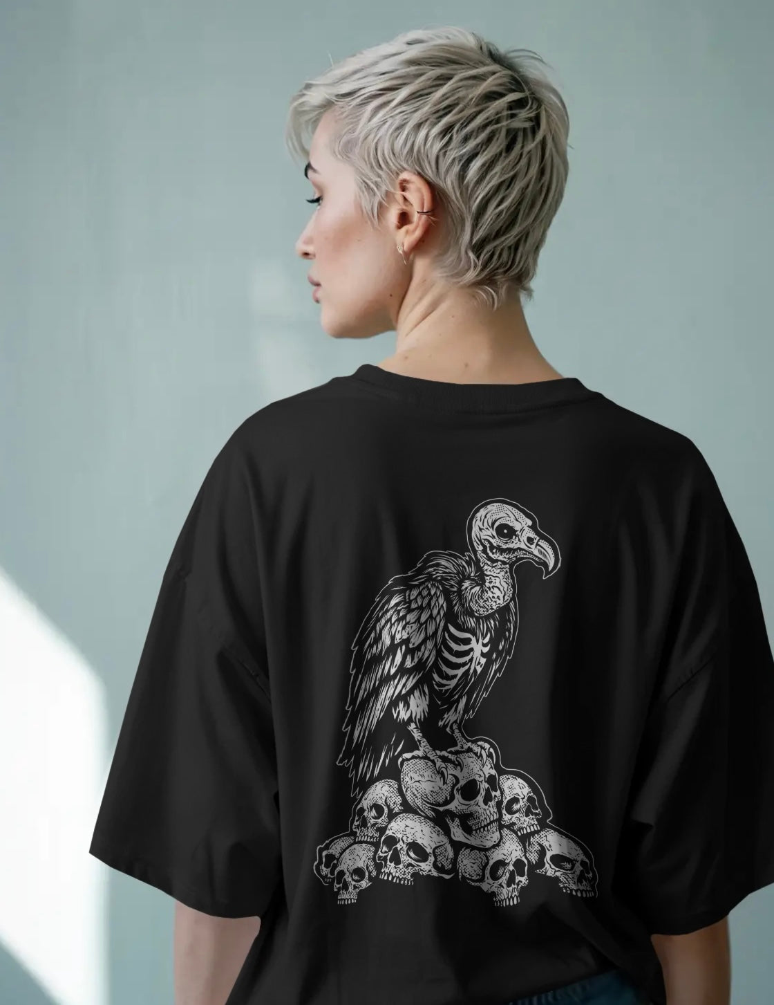 Soul taker vulture black tee