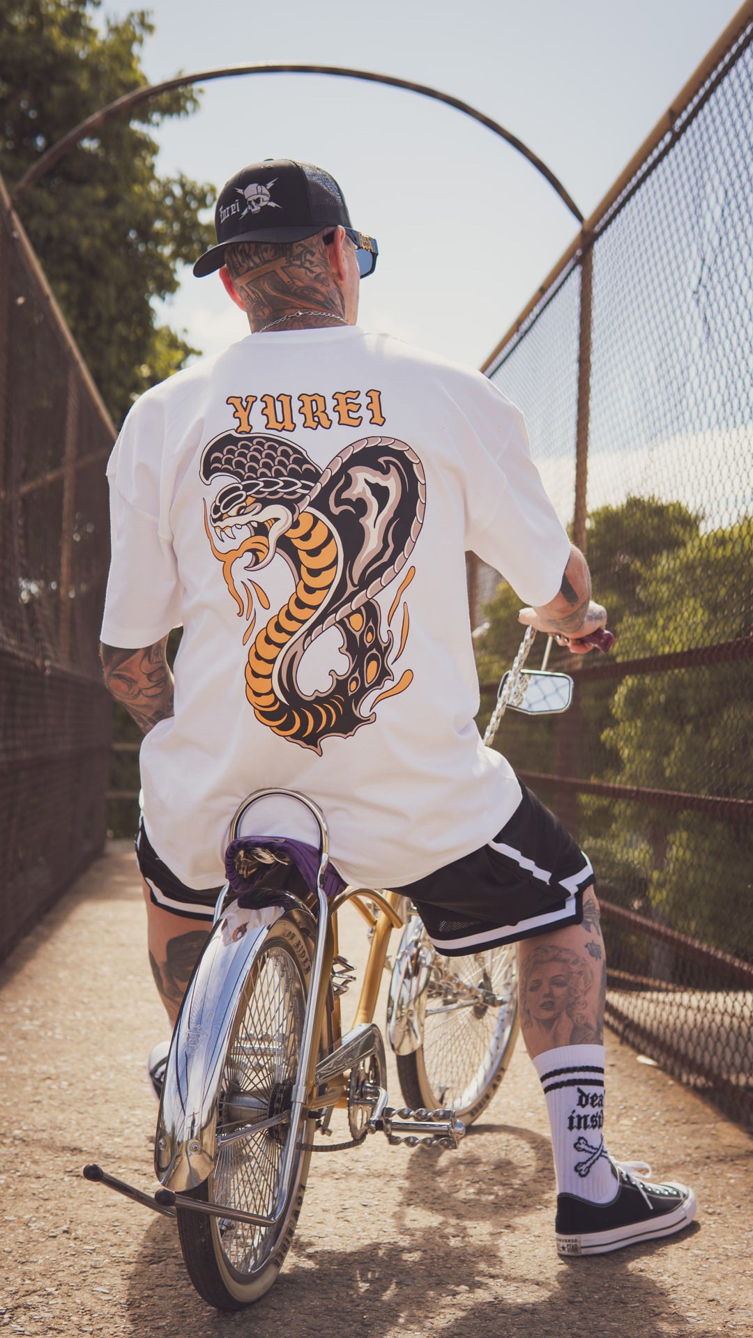 Cobra tee